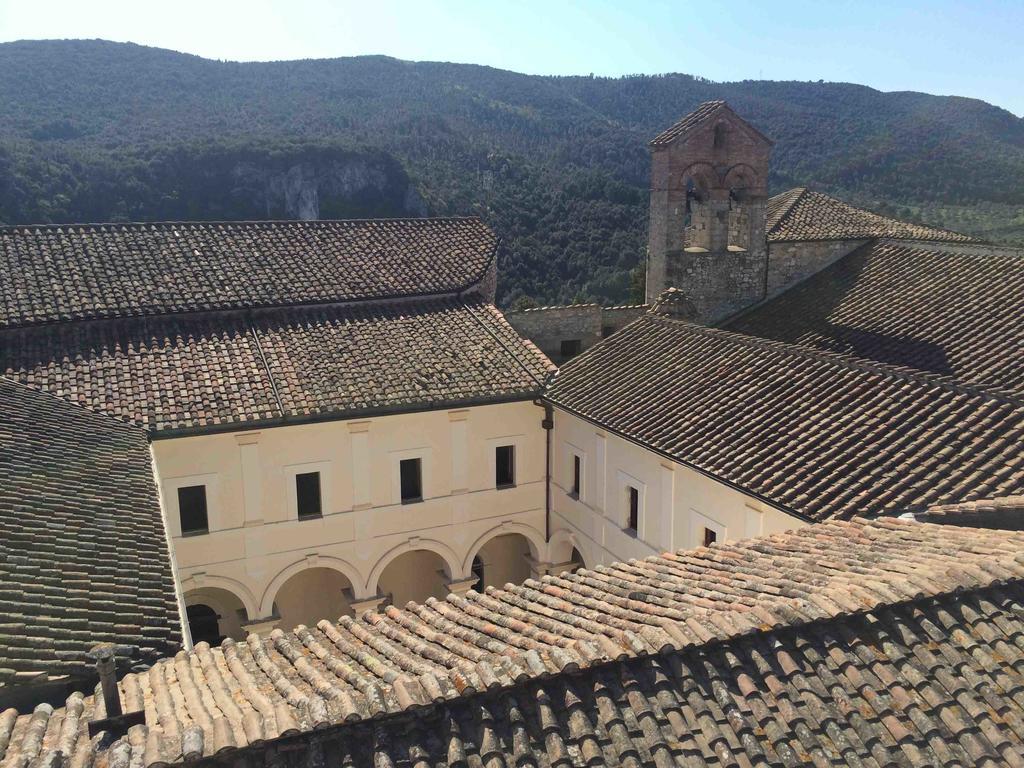 Ganga Narni Exterior foto